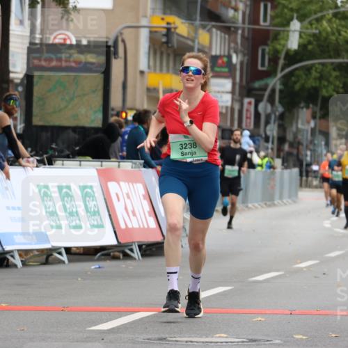21.09.2025 - PSD Bank Halbmarathon Strokosch-Dieckow http://msf.ph/oto/8948354 21.09.2025 12:39:04 Ziel 3238, 3280, 3365 meine-sportfotos.de