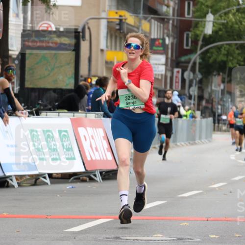 21.09.2025 - PSD Bank Halbmarathon Strokosch-Dieckow http://msf.ph/oto/8948355 21.09.2025 12:39:04 Ziel 3238, 3280, 3365 meine-sportfotos.de