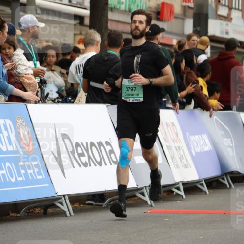 21.09.2025 - PSD Bank Halbmarathon Strokosch-Dieckow http://msf.ph/oto/8948367 21.09.2025 12:39:17 Ziel 2765, 3566, 3797 meine-sportfotos.de