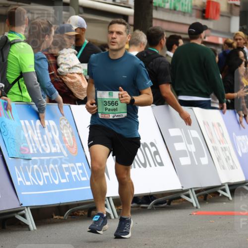 21.09.2025 - PSD Bank Halbmarathon Strokosch-Dieckow http://msf.ph/oto/8948376 21.09.2025 12:39:24 Ziel 2765, 3566, 3623, 3797 meine-sportfotos.de