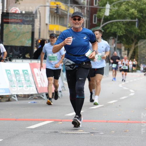 21.09.2025 - PSD Bank Halbmarathon Strokosch-Dieckow http://msf.ph/oto/8948451 21.09.2025 12:41:01 Ziel 1291, 1293, 1540, 3459, 3676 meine-sportfotos.de