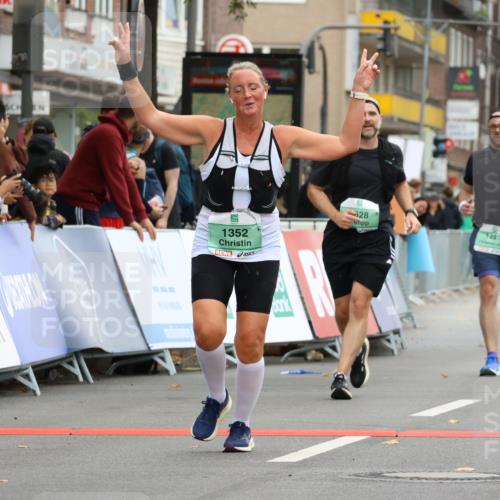 21.09.2025 - PSD Bank Halbmarathon Strokosch-Dieckow http://msf.ph/oto/8948468 21.09.2025 12:41:23 Ziel 1352, 1497, 3628 meine-sportfotos.de