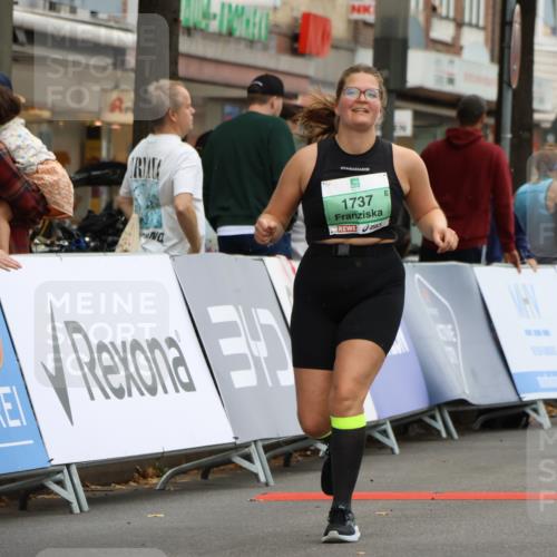 21.09.2025 - PSD Bank Halbmarathon Strokosch-Dieckow http://msf.ph/oto/8948515 21.09.2025 12:41:52 Ziel 1737 meine-sportfotos.de