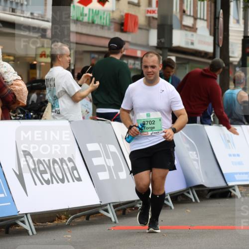 21.09.2025 - PSD Bank Halbmarathon Strokosch-Dieckow http://msf.ph/oto/8948530 21.09.2025 12:42:19 Ziel 1676, 3241, 3381, 3495, 3702 meine-sportfotos.de