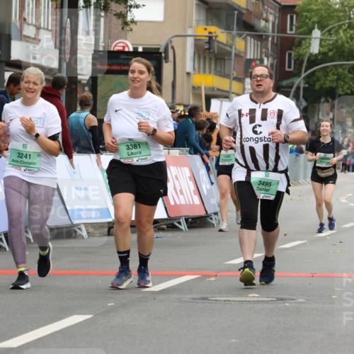 21.09.2025 - PSD Bank Halbmarathon Strokosch-Dieckow http://msf.ph/oto/8948535 21.09.2025 12:42:22 Ziel 3241, 3381, 3495, 3702 meine-sportfotos.de