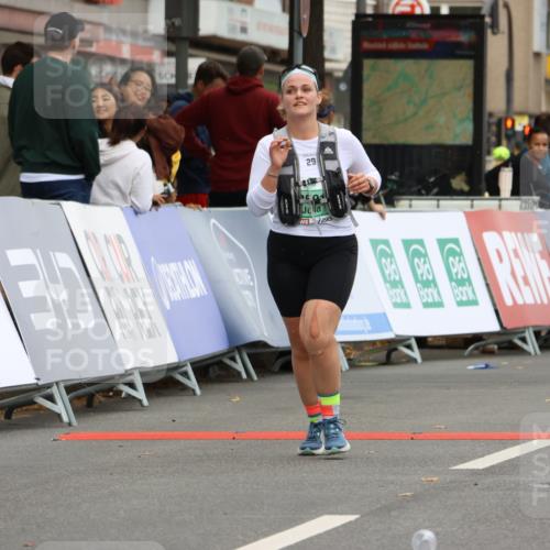 21.09.2025 - PSD Bank Halbmarathon Strokosch-Dieckow http://msf.ph/oto/8948569 21.09.2025 12:42:50 Ziel 1744, 3591 meine-sportfotos.de