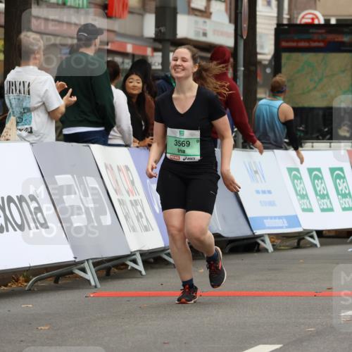21.09.2025 - PSD Bank Halbmarathon Strokosch-Dieckow http://msf.ph/oto/8948600 21.09.2025 12:43:15 Ziel 1155, 2279, 3491, 3569, 3750 meine-sportfotos.de