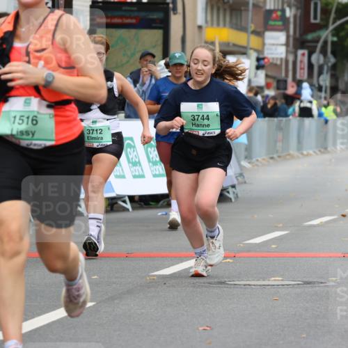 21.09.2025 - PSD Bank Halbmarathon Strokosch-Dieckow http://msf.ph/oto/8948659 21.09.2025 12:44:18 Ziel 1516, 3712, 3714, 3744, 3850 meine-sportfotos.de