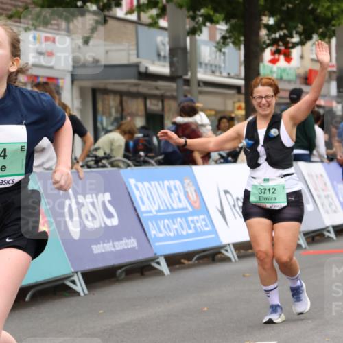 21.09.2025 - PSD Bank Halbmarathon Strokosch-Dieckow http://msf.ph/oto/8948668 21.09.2025 12:44:22 Ziel 1516, 3712, 3744, 3850 meine-sportfotos.de