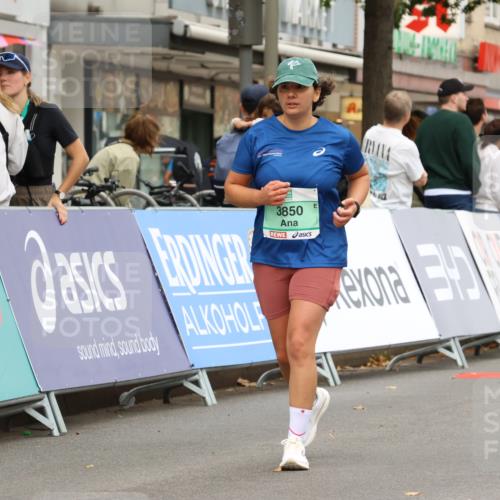 21.09.2025 - PSD Bank Halbmarathon Strokosch-Dieckow http://msf.ph/oto/8948675 21.09.2025 12:44:24 Ziel 1516, 3712, 3744, 3850 meine-sportfotos.de