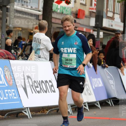 21.09.2025 - PSD Bank Halbmarathon Strokosch-Dieckow http://msf.ph/oto/8948722 21.09.2025 12:45:49 Ziel 3839 meine-sportfotos.de