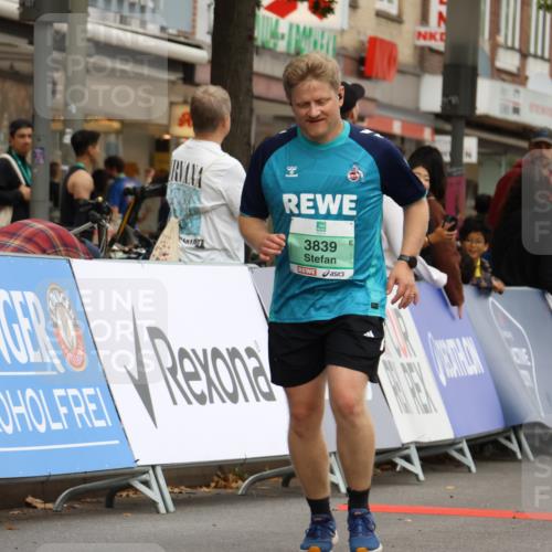 21.09.2025 - PSD Bank Halbmarathon Strokosch-Dieckow http://msf.ph/oto/8948724 21.09.2025 12:45:49 Ziel 3839 meine-sportfotos.de