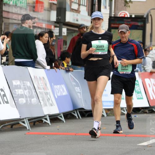 21.09.2025 - PSD Bank Halbmarathon Strokosch-Dieckow http://msf.ph/oto/8948726 21.09.2025 12:46:00 Ziel 1153, 3589, 3751 meine-sportfotos.de