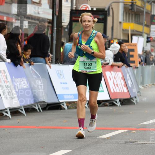 21.09.2025 - PSD Bank Halbmarathon Strokosch-Dieckow http://msf.ph/oto/8948736 21.09.2025 12:46:05 Ziel 1153, 3589, 3751 meine-sportfotos.de