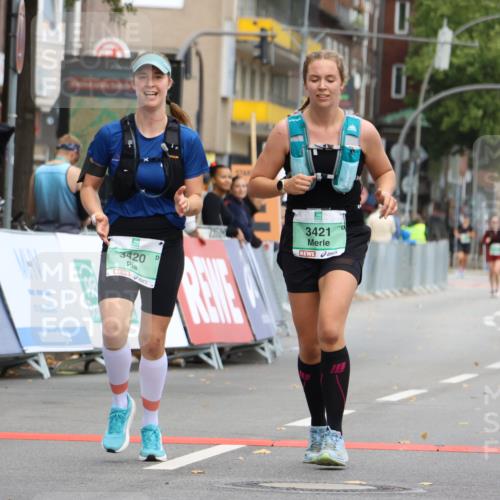 21.09.2025 - PSD Bank Halbmarathon Strokosch-Dieckow http://msf.ph/oto/8948774 21.09.2025 12:47:07 Ziel 3420, 3421 meine-sportfotos.de