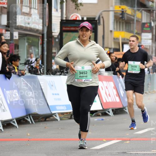 21.09.2025 - PSD Bank Halbmarathon Strokosch-Dieckow http://msf.ph/oto/8948831 21.09.2025 12:48:55 Ziel 3452, 3608, 3707 meine-sportfotos.de