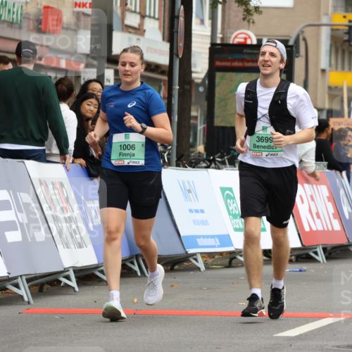 21.09.2025 - PSD Bank Halbmarathon Strokosch-Dieckow http://msf.ph/oto/8948853 21.09.2025 12:49:34 Ziel 1006, 3699, 4060 meine-sportfotos.de