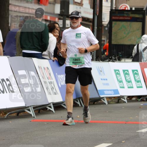 21.09.2025 - PSD Bank Halbmarathon Strokosch-Dieckow http://msf.ph/oto/8948880 21.09.2025 12:49:50 Ziel 1865, 3303, 3985, 3992 meine-sportfotos.de