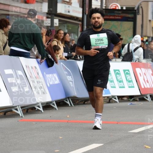 21.09.2025 - PSD Bank Halbmarathon Strokosch-Dieckow http://msf.ph/oto/8948923 21.09.2025 12:51:08 Ziel 2206 meine-sportfotos.de