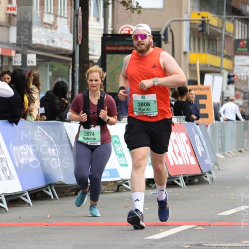 21.09.2025 - PSD Bank Halbmarathon Strokosch-Dieckow http://msf.ph/oto/8948962 21.09.2025 12:52:04 Ziel 3574, 3808 meine-sportfotos.de