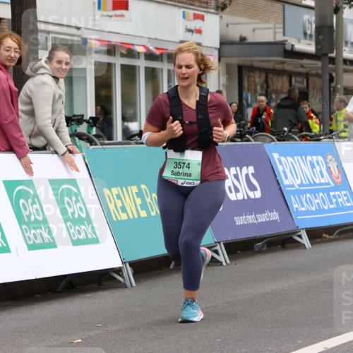 21.09.2025 - PSD Bank Halbmarathon Strokosch-Dieckow http://msf.ph/oto/8948971 21.09.2025 12:52:10 Ziel 3574, 3808 meine-sportfotos.de