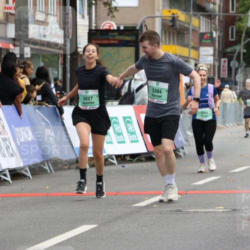 21.09.2025 - PSD Bank Halbmarathon Strokosch-Dieckow http://msf.ph/oto/8948980 21.09.2025 12:52:54 Ziel 3384, 3427, 3863, 3881 meine-sportfotos.de