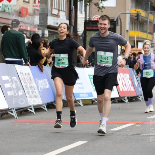 21.09.2025 - PSD Bank Halbmarathon Strokosch-Dieckow http://msf.ph/oto/8948991 21.09.2025 12:52:55 Ziel 3384, 3427, 3863, 3881 meine-sportfotos.de