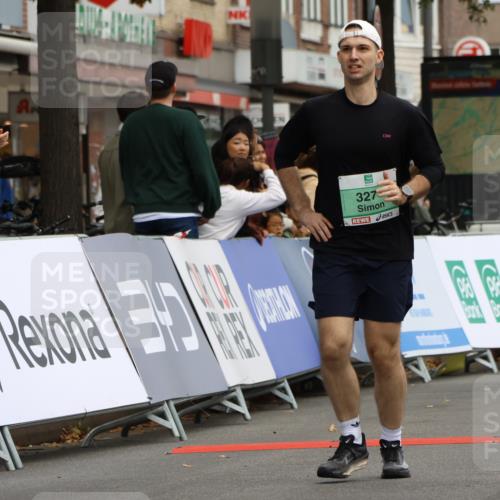 21.09.2025 - PSD Bank Halbmarathon Strokosch-Dieckow http://msf.ph/oto/8949008 21.09.2025 12:53:13 Ziel 3271 meine-sportfotos.de