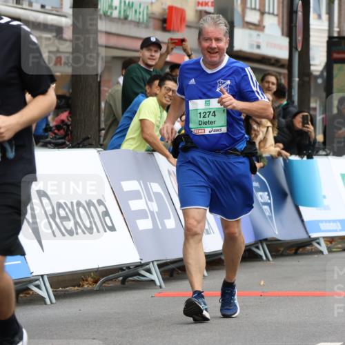 21.09.2025 - PSD Bank Halbmarathon Strokosch-Dieckow http://msf.ph/oto/8949041 21.09.2025 12:54:25 Ziel 1274, 3341, 3764, 3804, 3805 meine-sportfotos.de