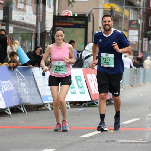 21.09.2025 - PSD Bank Halbmarathon Strokosch-Dieckow http://msf.ph/oto/8949044 21.09.2025 12:54:27 Ziel 1274, 3341, 3764, 3804, 3805 meine-sportfotos.de