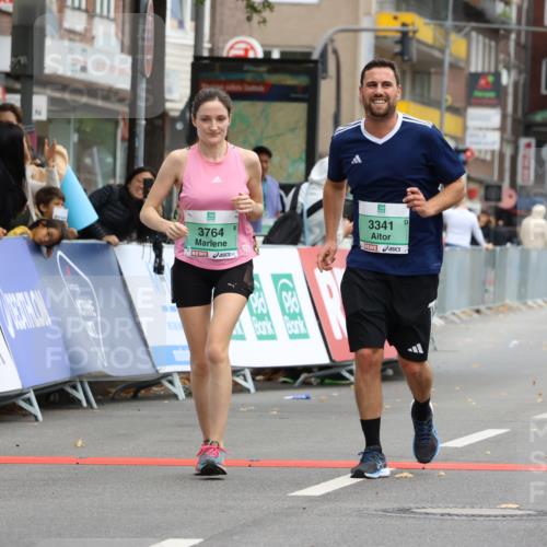 21.09.2025 - PSD Bank Halbmarathon Strokosch-Dieckow http://msf.ph/oto/8949045 21.09.2025 12:54:27 Ziel 1274, 3341, 3764, 3804, 3805 meine-sportfotos.de