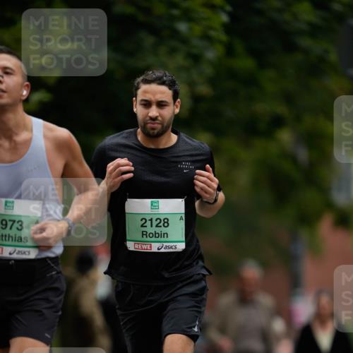 21.09.2025 - PSD Bank Halbmarathon Patografie http://msf.ph/oto/8949098 21.09.2025 10:01:03 Laufen 973, 2128 meine-sportfotos.de