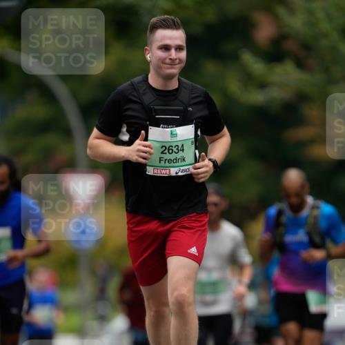 21.09.2025 - PSD Bank Halbmarathon Patografie http://msf.ph/oto/8949138 21.09.2025 10:09:24 Laufen 2634 meine-sportfotos.de