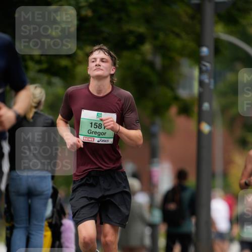 21.09.2025 - PSD Bank Halbmarathon Patografie http://msf.ph/oto/8949151 21.09.2025 10:14:30 Laufen 158 meine-sportfotos.de