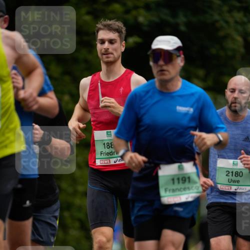 21.09.2025 - PSD Bank Halbmarathon Patografie http://msf.ph/oto/8949268 21.09.2025 10:05:47 Laufen 188, 1191, 2180 meine-sportfotos.de