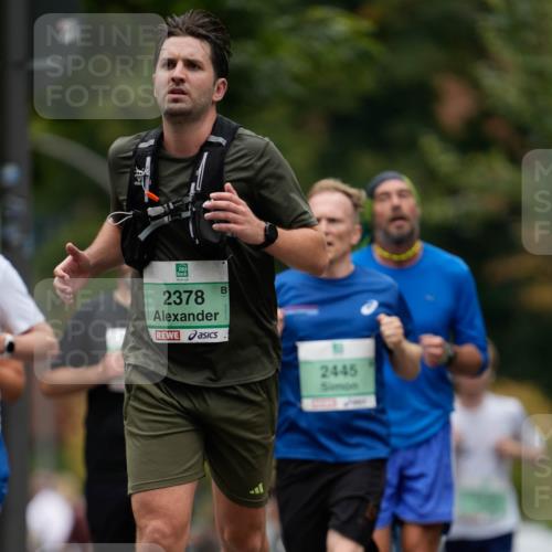 21.09.2025 - PSD Bank Halbmarathon Patografie http://msf.ph/oto/8949304 21.09.2025 10:11:36 Laufen 2378, 2445 meine-sportfotos.de