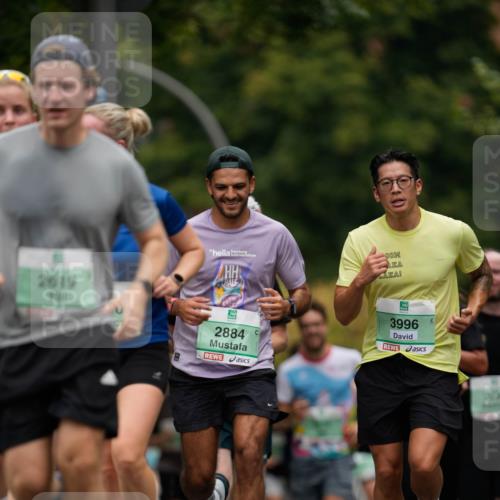 21.09.2025 - PSD Bank Halbmarathon Patografie http://msf.ph/oto/8949358 21.09.2025 10:19:12 Laufen 2619, 2884, 3996 meine-sportfotos.de