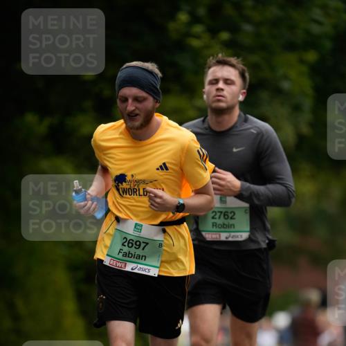 21.09.2025 - PSD Bank Halbmarathon Patografie http://msf.ph/oto/8949373 21.09.2025 10:20:39 Laufen 2697, 2762 meine-sportfotos.de