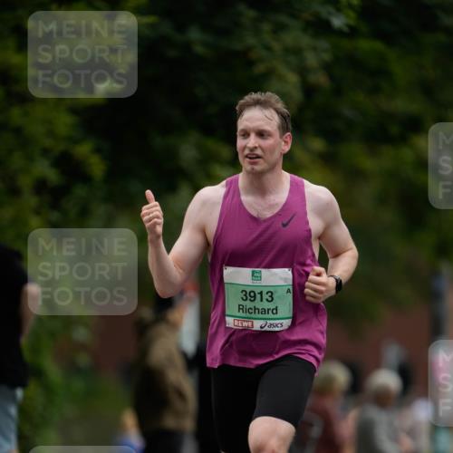 21.09.2025 - PSD Bank Halbmarathon Patografie http://msf.ph/oto/8949392 21.09.2025 09:52:24 Laufen 3913 meine-sportfotos.de