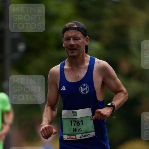 21.09.2025 - PSD Bank Halbmarathon Patografie http://msf.ph/oto/8949406 21.09.2025 09:54:41 Laufen 1781 meine-sportfotos.de