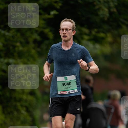 21.09.2025 - PSD Bank Halbmarathon Patografie http://msf.ph/oto/8949410 21.09.2025 09:54:50 Laufen 4040 meine-sportfotos.de