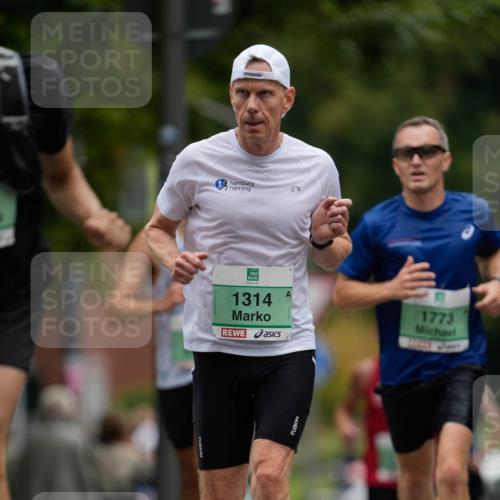 21.09.2025 - PSD Bank Halbmarathon Patografie http://msf.ph/oto/8949422 21.09.2025 09:56:16 Laufen 1314, 1773 meine-sportfotos.de