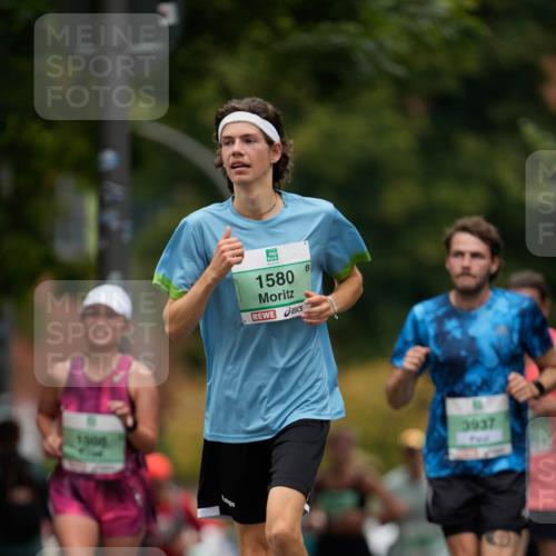 21.09.2025 - PSD Bank Halbmarathon Patografie http://msf.ph/oto/8949512 21.09.2025 10:13:54 Laufen 11, 1300, 1580, 3937 meine-sportfotos.de