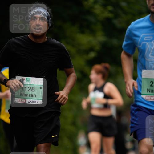 21.09.2025 - PSD Bank Halbmarathon Patografie http://msf.ph/oto/8949540 21.09.2025 10:19:39 Laufen 0, 1128, 23 meine-sportfotos.de