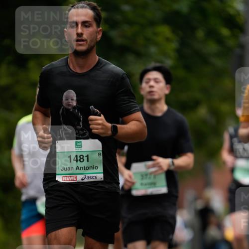 21.09.2025 - PSD Bank Halbmarathon Patografie http://msf.ph/oto/8949551 21.09.2025 10:20:07 Laufen 1481, 3774 meine-sportfotos.de