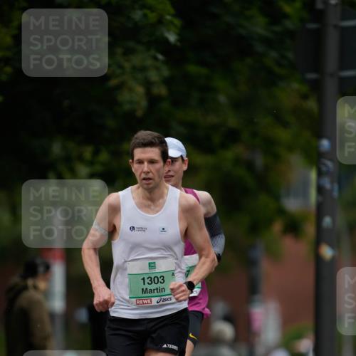 21.09.2025 - PSD Bank Halbmarathon Patografie http://msf.ph/oto/8949565 21.09.2025 09:40:53 Laufen 1303 meine-sportfotos.de