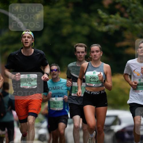 21.09.2025 - PSD Bank Halbmarathon Patografie http://msf.ph/oto/8949604 21.09.2025 09:58:21 Laufen 1169, 2061, 20, 32, 1533, 1869 meine-sportfotos.de