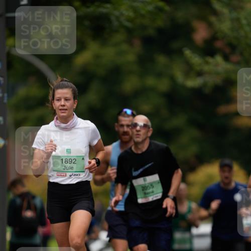 21.09.2025 - PSD Bank Halbmarathon Patografie http://msf.ph/oto/8949622 21.09.2025 10:03:15 Laufen 1892, 2055 meine-sportfotos.de