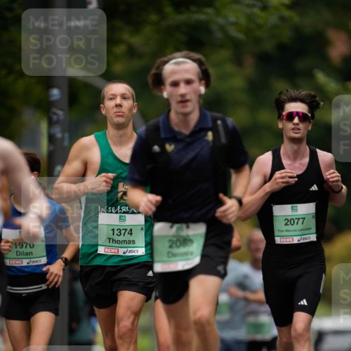 21.09.2025 - PSD Bank Halbmarathon Patografie http://msf.ph/oto/8949625 21.09.2025 10:03:27 Laufen 1970, 1374, 2080, 2077 meine-sportfotos.de