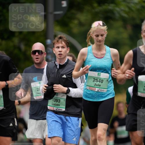 21.09.2025 - PSD Bank Halbmarathon Patografie http://msf.ph/oto/8949723 21.09.2025 10:18:29 Laufen 1, 21, 1393, 2540 meine-sportfotos.de
